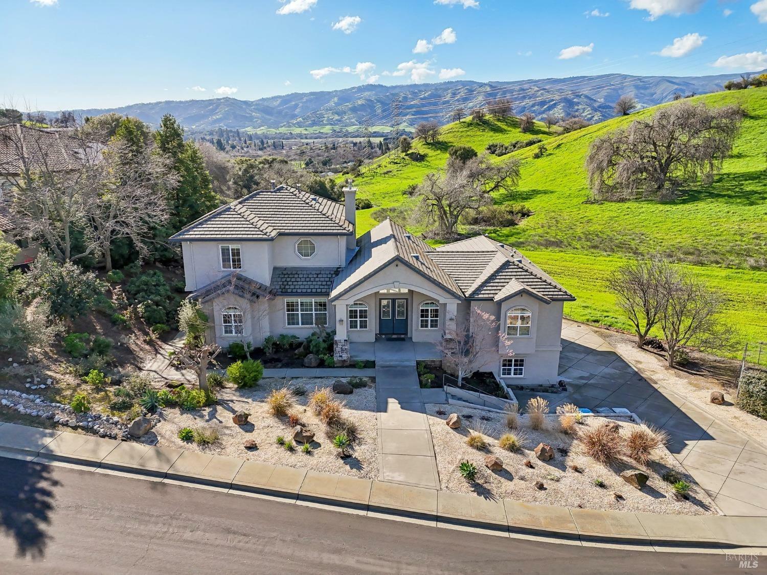 6170 N Vine Street  Vacaville CA 95688 photo