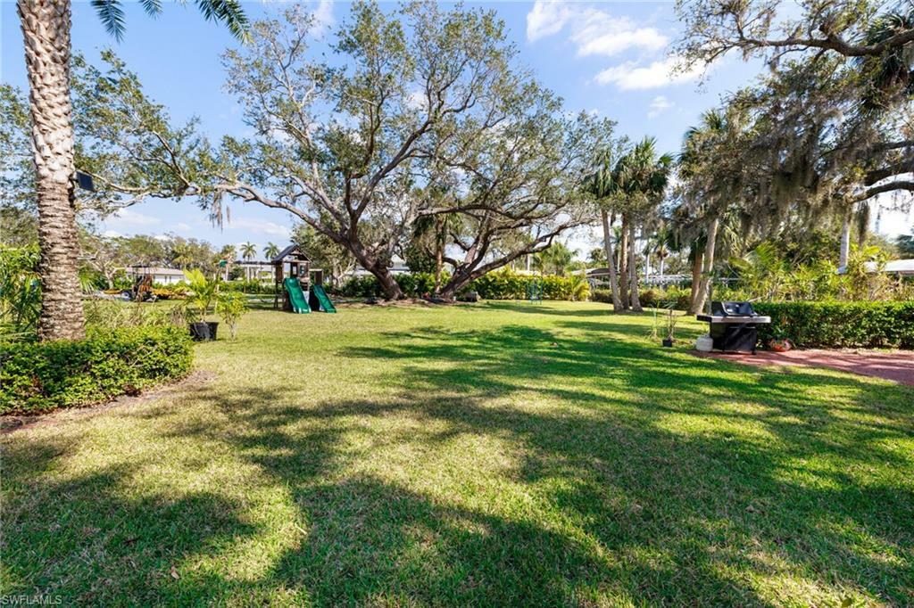 Property Photo: 78 Aqua Ln FL 33903