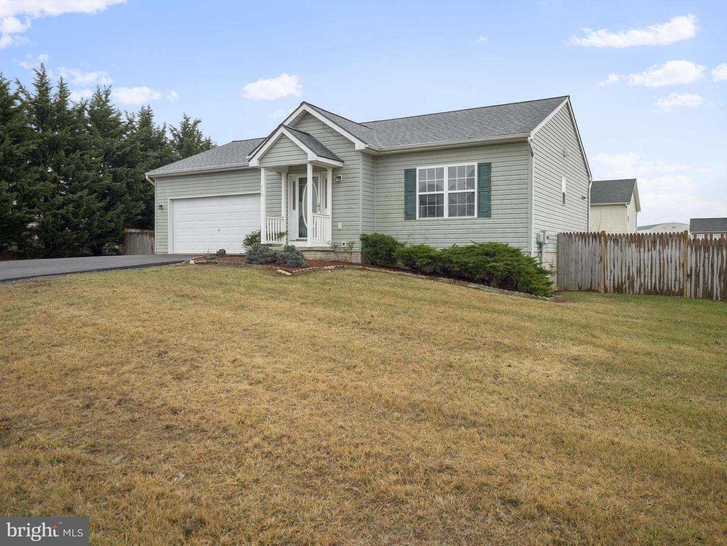 Property Photo:  118 Huttons Vireo Drive  WV 25405 