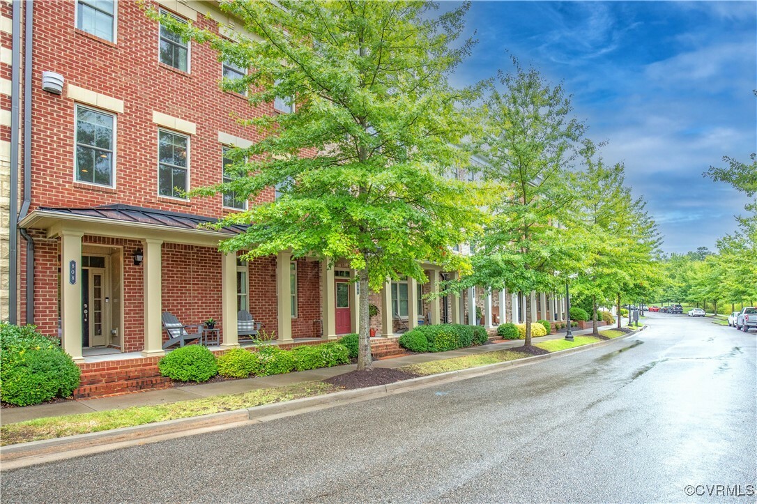 Property Photo:  808 Geese Landing  VA 23060 