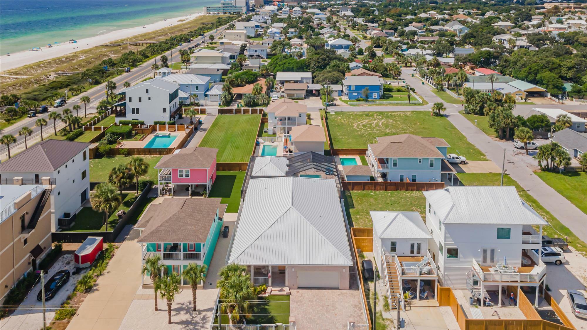 Property Photo: 103 Crane Street FL 32413