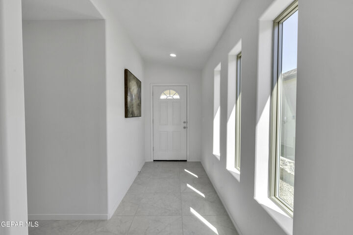 Property Photo:  904 Sandhurst Place  TX 79928 