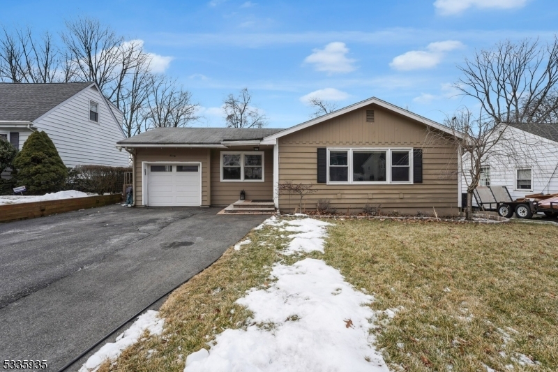 Property Photo: 20 Iroquois Ave NJ 07866