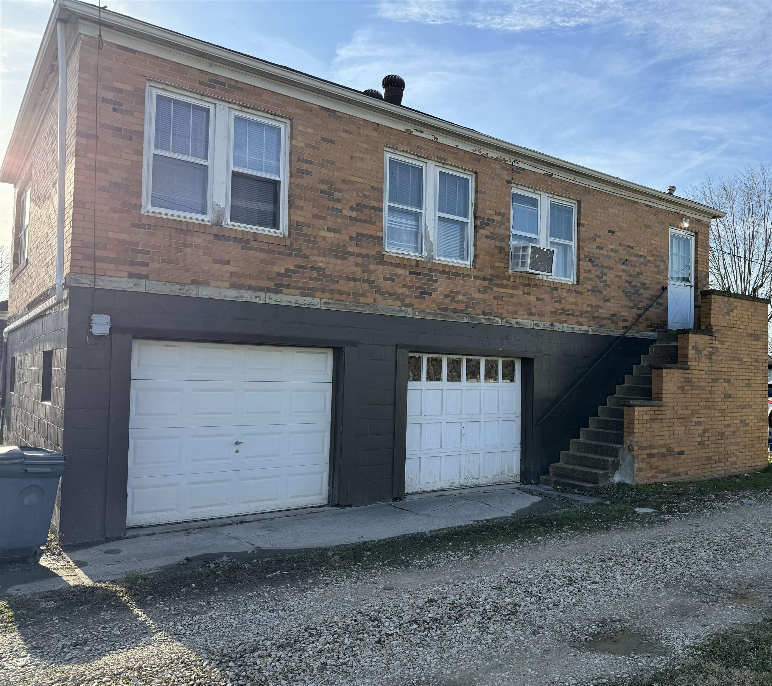 Property Photo: 2721 1/2 S 8th St OH 45638