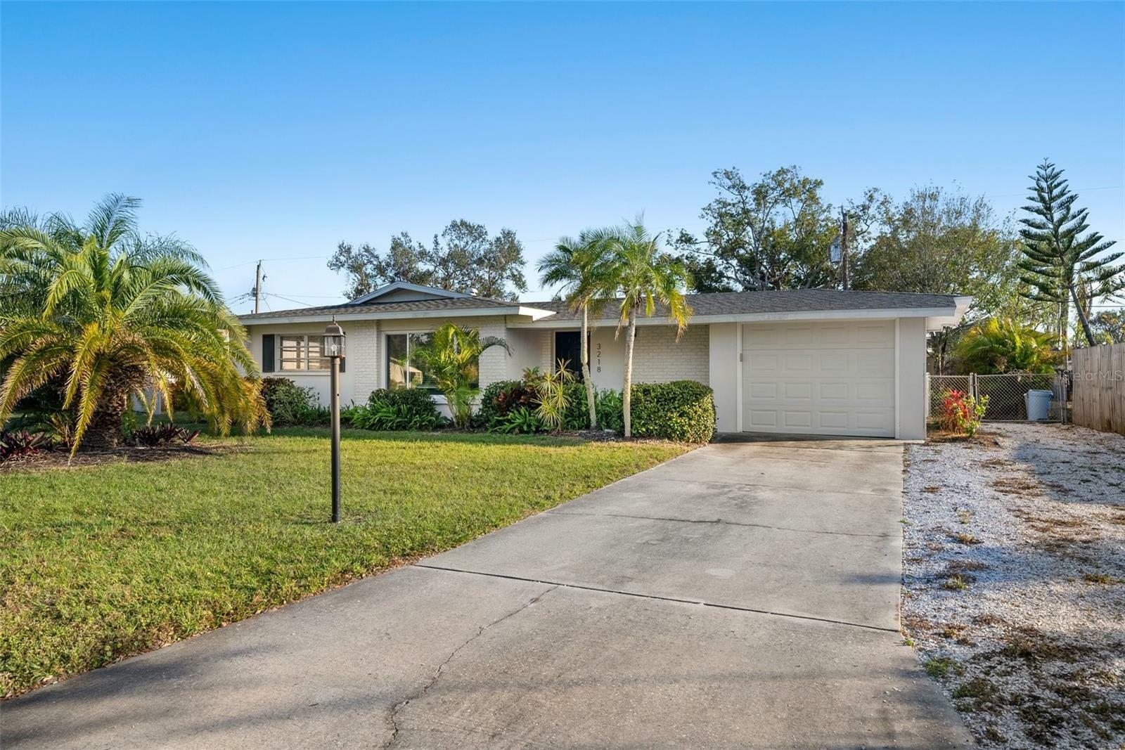 Property Photo:  3218 Fauna Street  FL 34235 