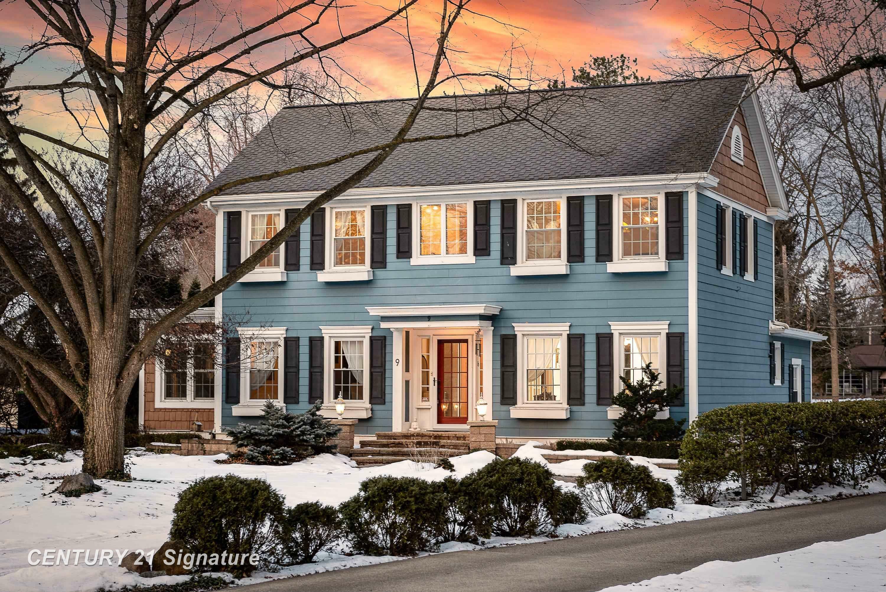 Property Photo:  9 Benton Road  MI 48602 