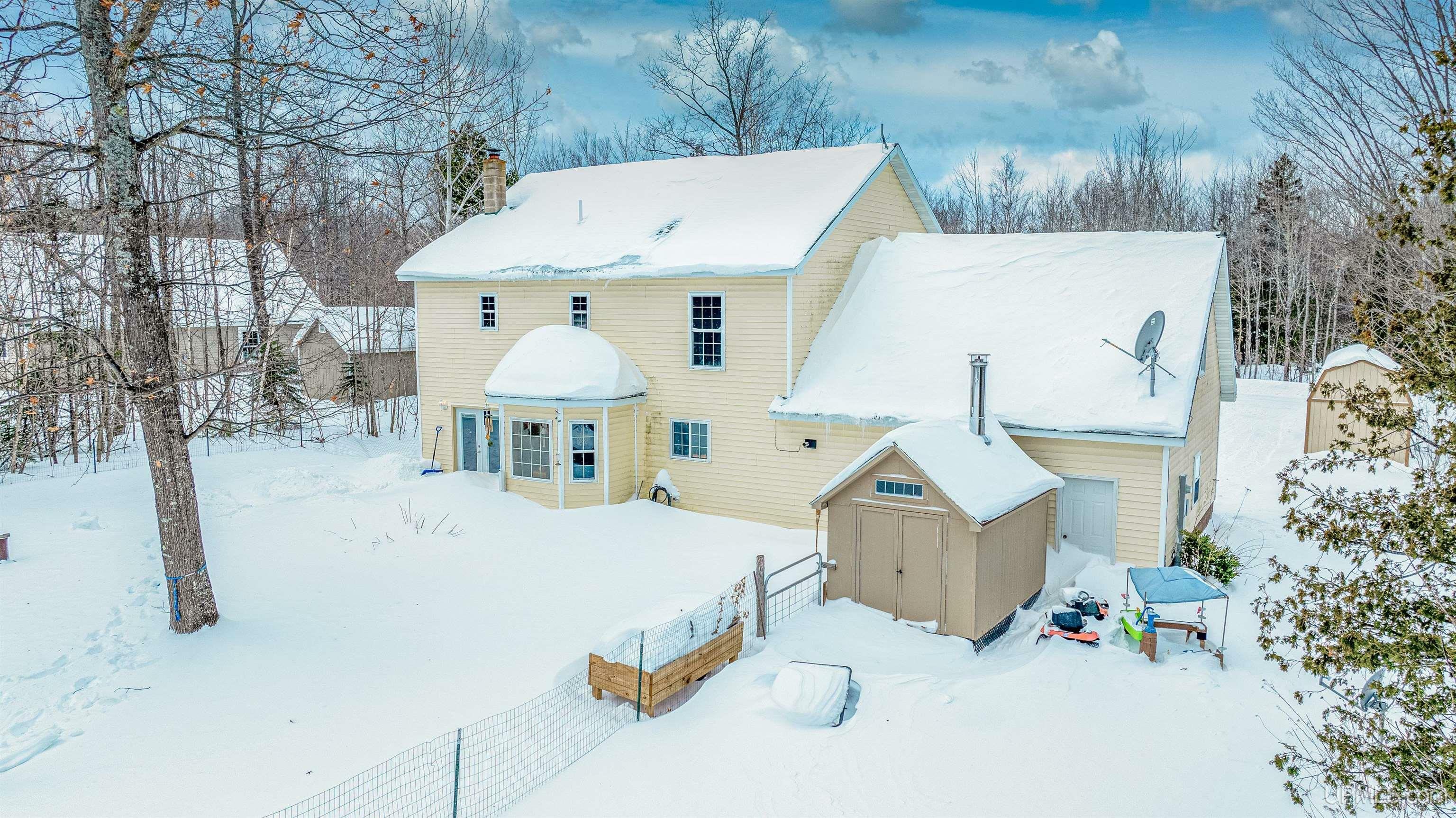 Property Photo:  49940 Rauhala Road  MI 49905 