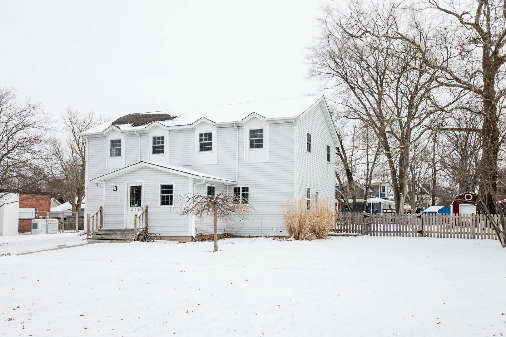 Property Photo:  300 N May Street  IL 60520 