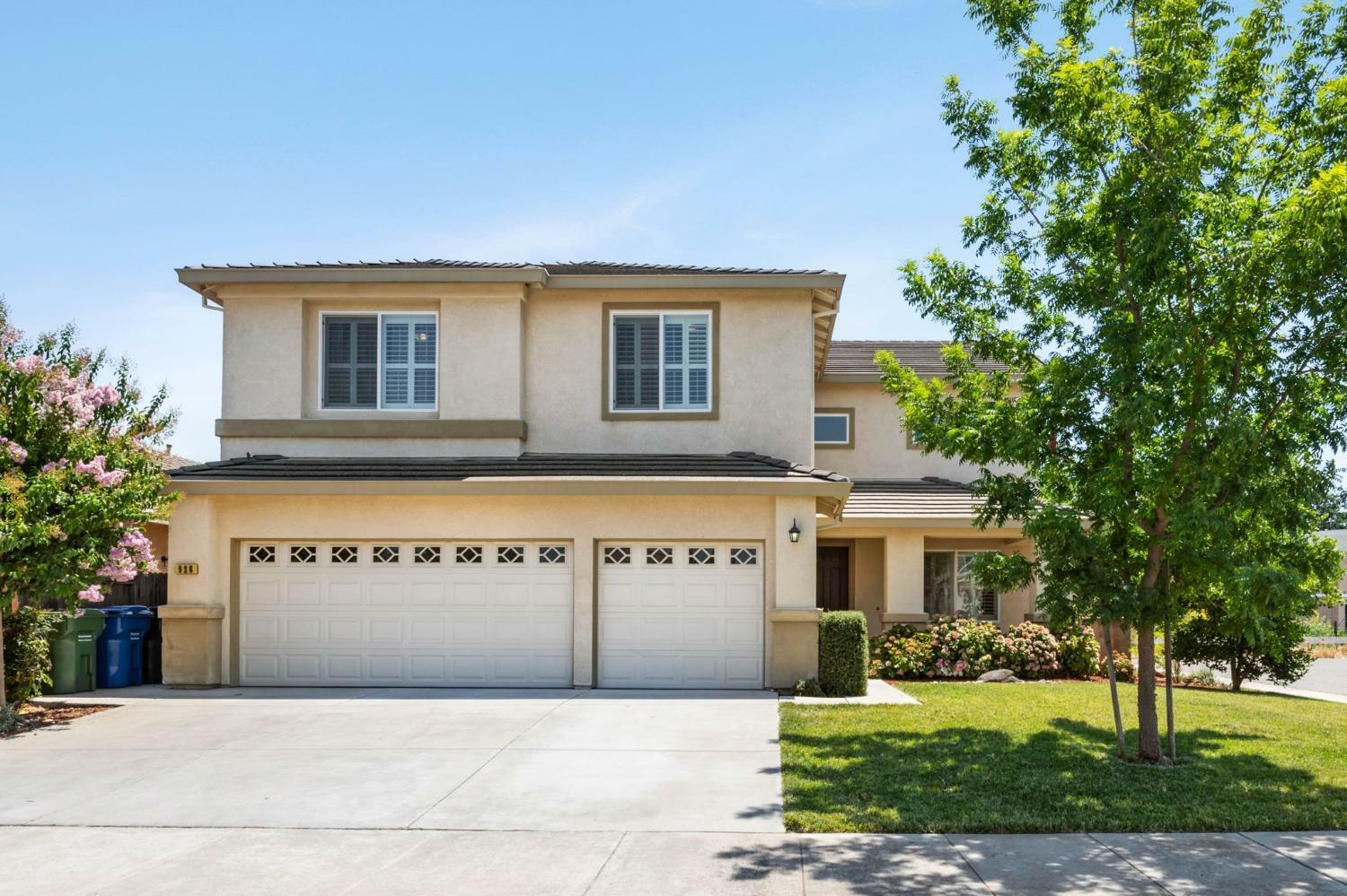 Property Photo:  926 Fermoy Way  CA 95632 