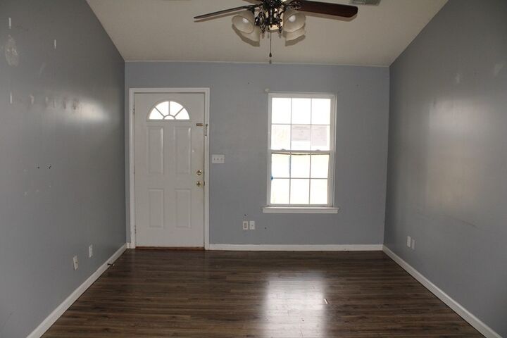 Property Photo: 2819 Rome Ln TN 37040