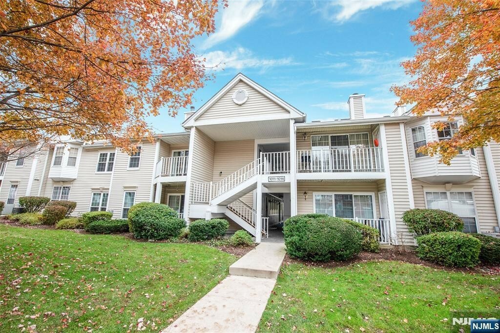 Property Photo: 1014 Ash Drive NJ 07430