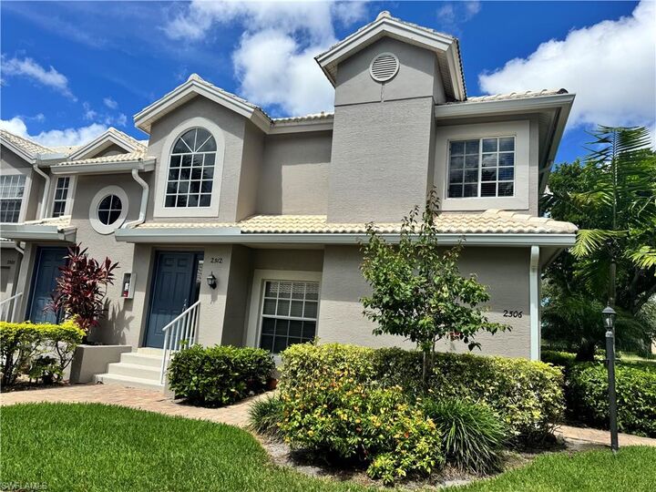 Property Photo: 28060 Cavendish Ct 2512 FL 34135