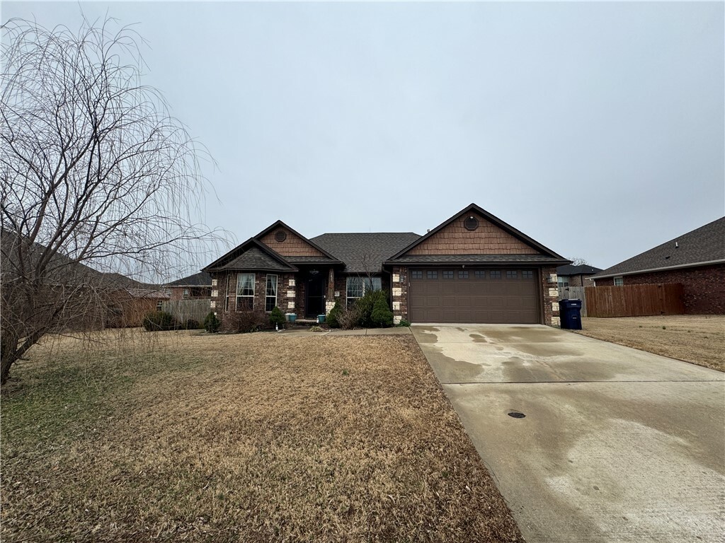 Property Photo:  1421 Cavalry Lane  AR 72753 