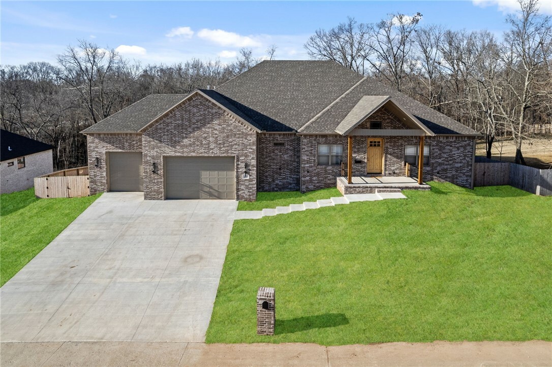 Property Photo: 12412 Wildwood Drive AR 72756