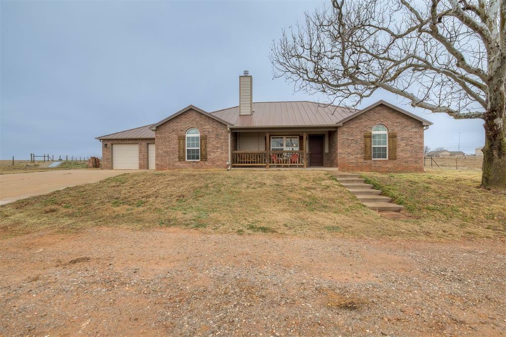 Property Photo:  883 County Road 1320  OK 73018 