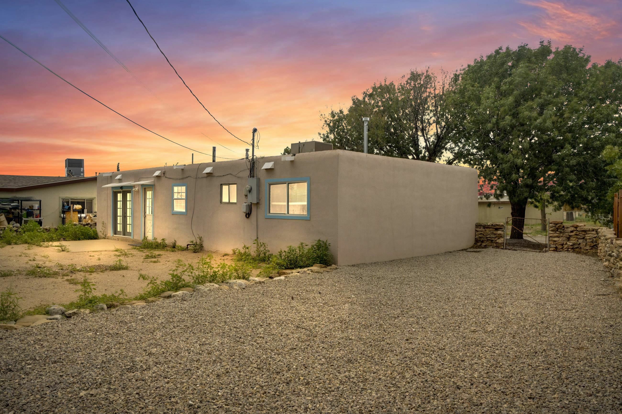 Property Photo: 1416 Hendrix Ave NM 88310