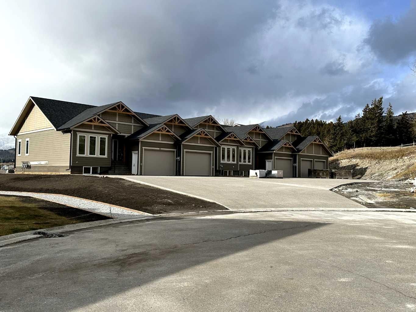 Property Photo: 47 Ironstone Drive AB T0K 0M0