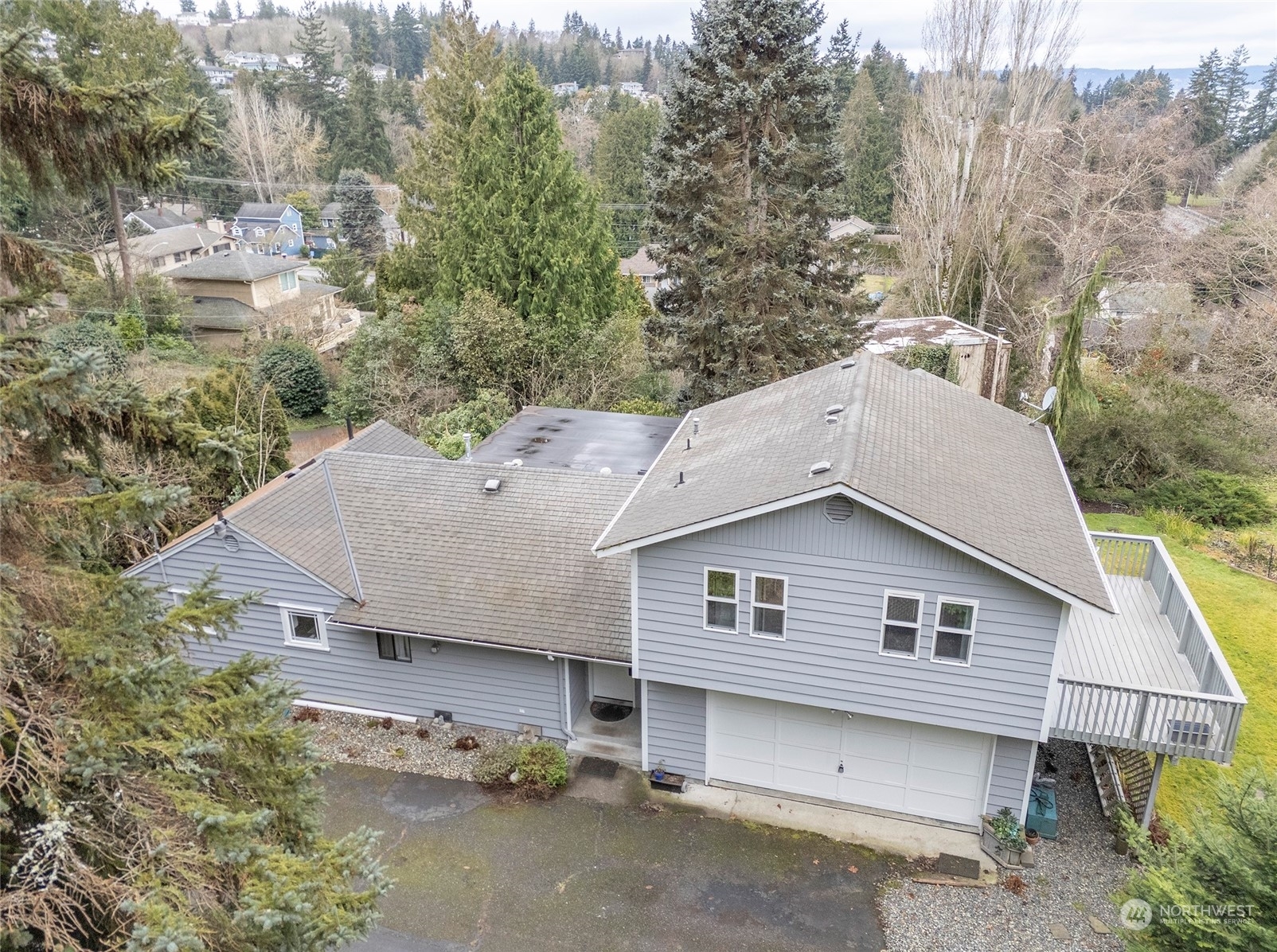 Property Photo:  4633  Glenwood Avenue  WA 98203 