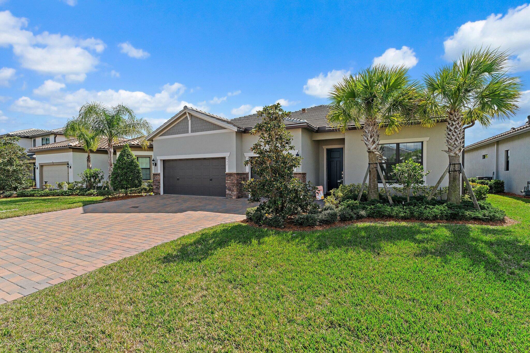 652 SE Boboli Way  Port Saint Lucie FL 34984 photo
