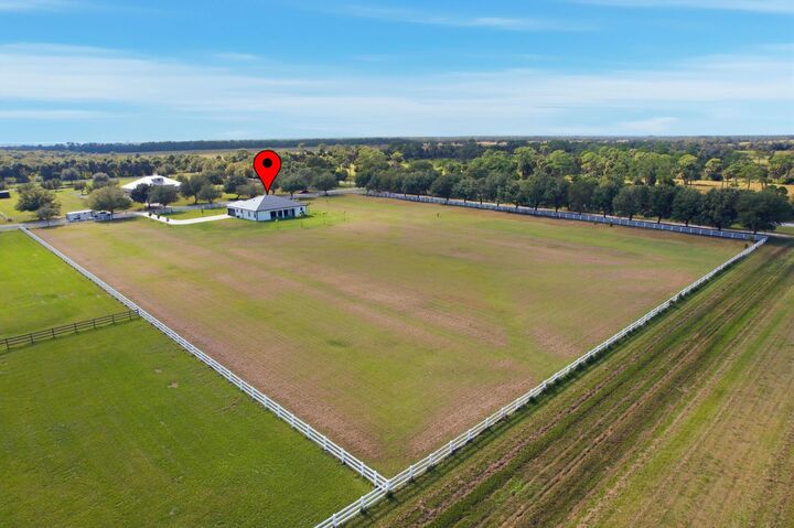 Property Photo:  18202 Bridle Way  FL 34987 