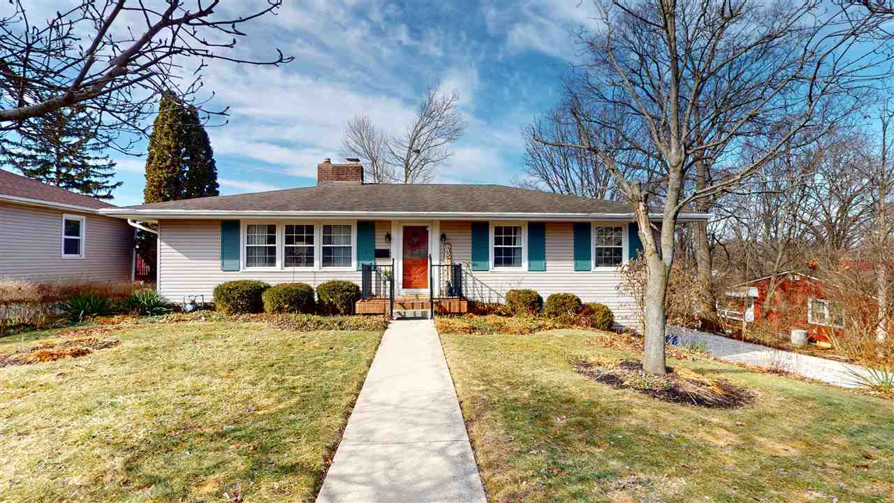 Property Photo: 406 Elks Country Club Road IN 47374