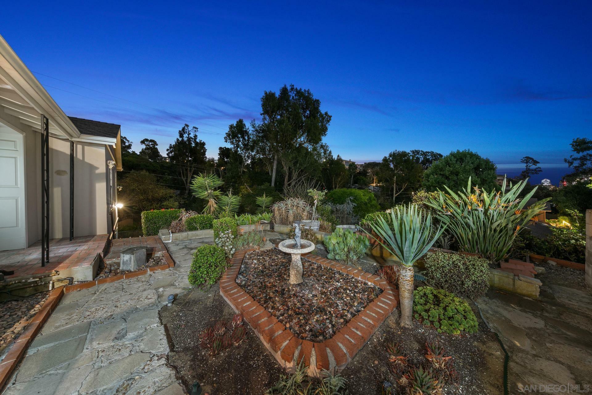 Property Photo:  3010 N Arroyo Dr  CA 92103 