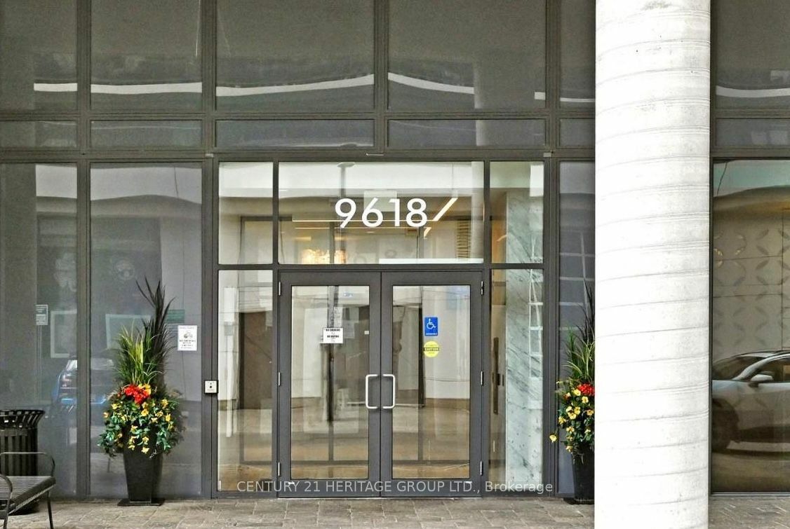 Property Photo:  9618 Yonge St 1007  ON L4C 0X5 