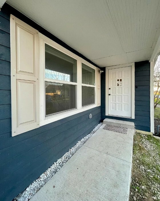 Property Photo:  603 W Pecan Street  TX 76574 