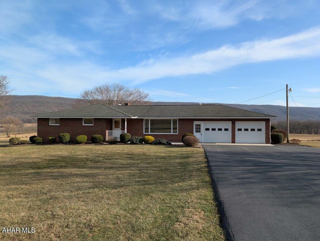 Property Photo:  1856 Upper Snake Spring Road  PA 15537 