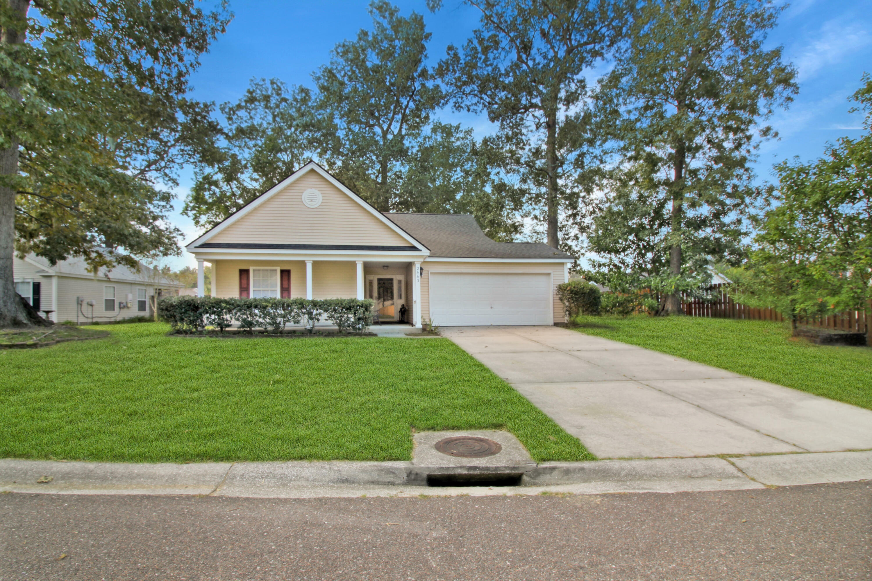 Property Photo:  2443 Albacore Avenue  SC 29406 