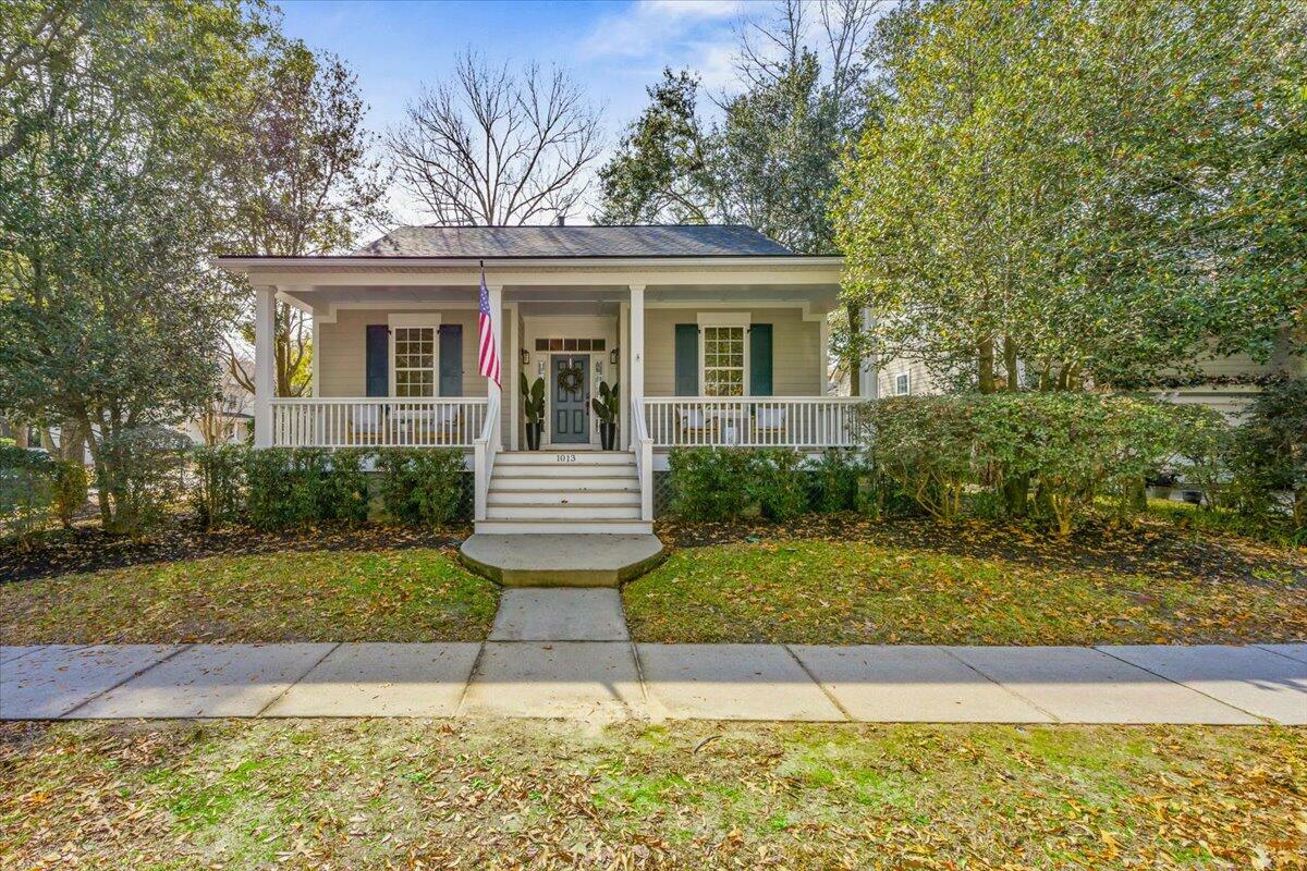 Property Photo:  1013 Barfield Street  SC 29492 