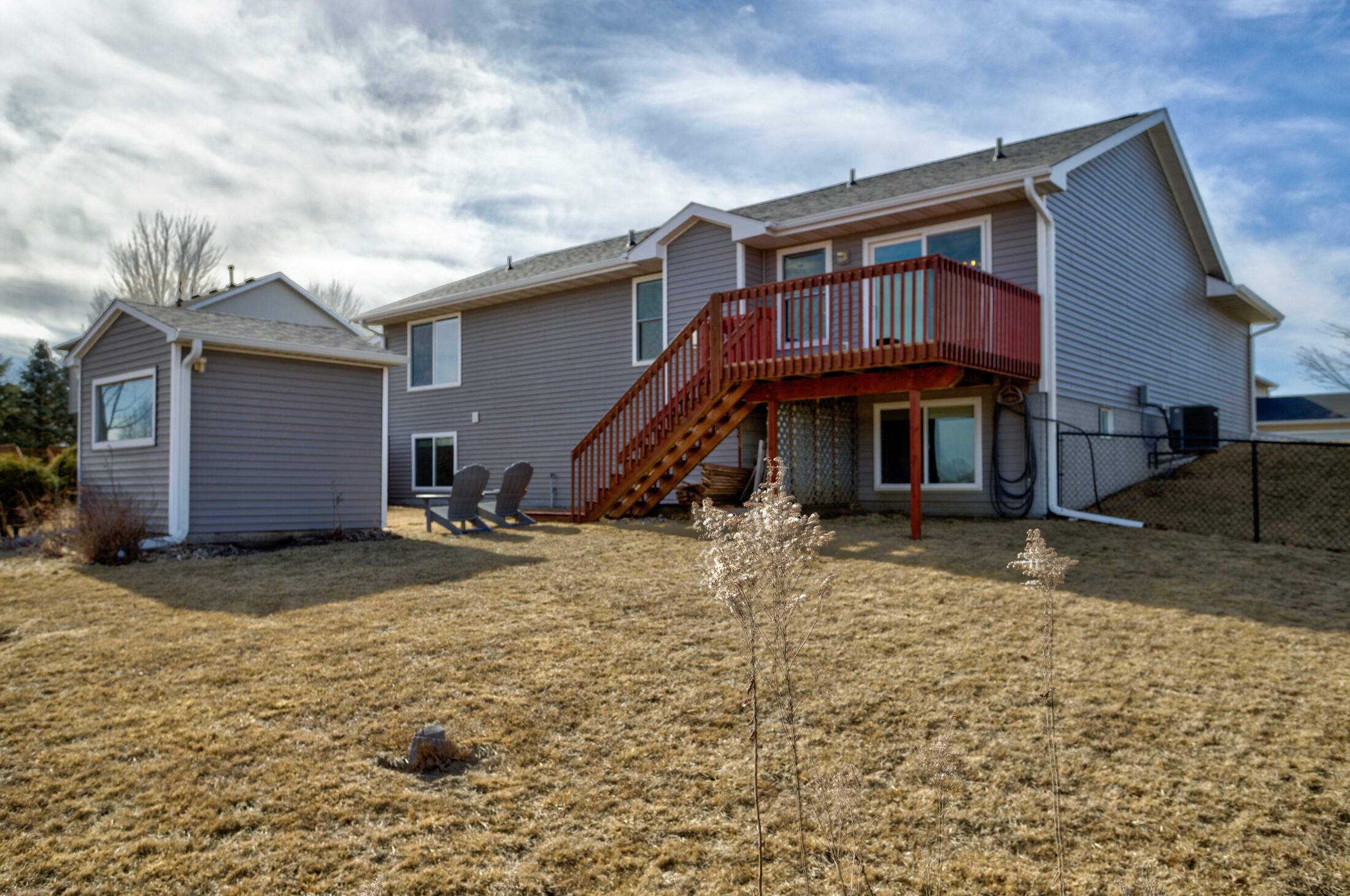 Property Photo:  118 Hartford Dr.  IA 50014 