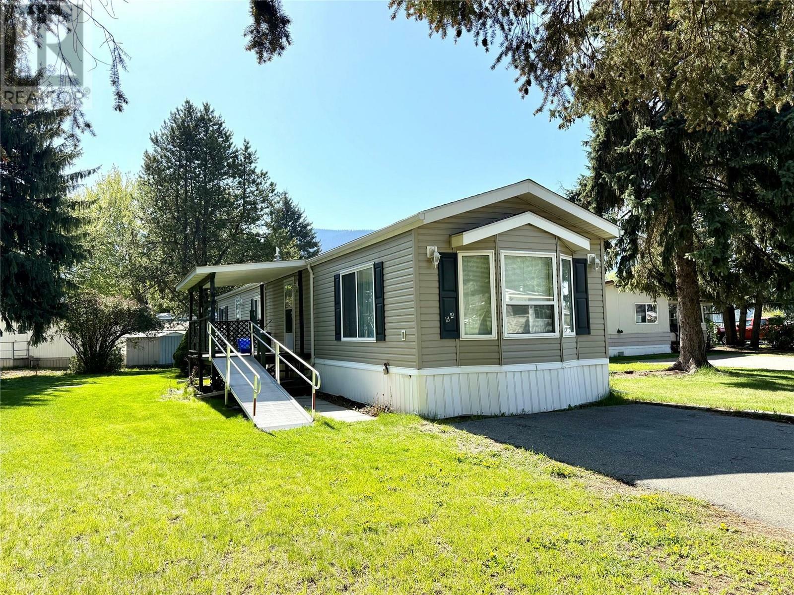 Property Photo: 5455 Almond Gardens Road B4 BC V0H 1H4