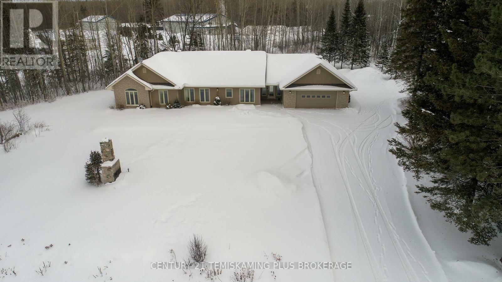 Property Photo:  331475 Highway 11  ON P0J 1E0 