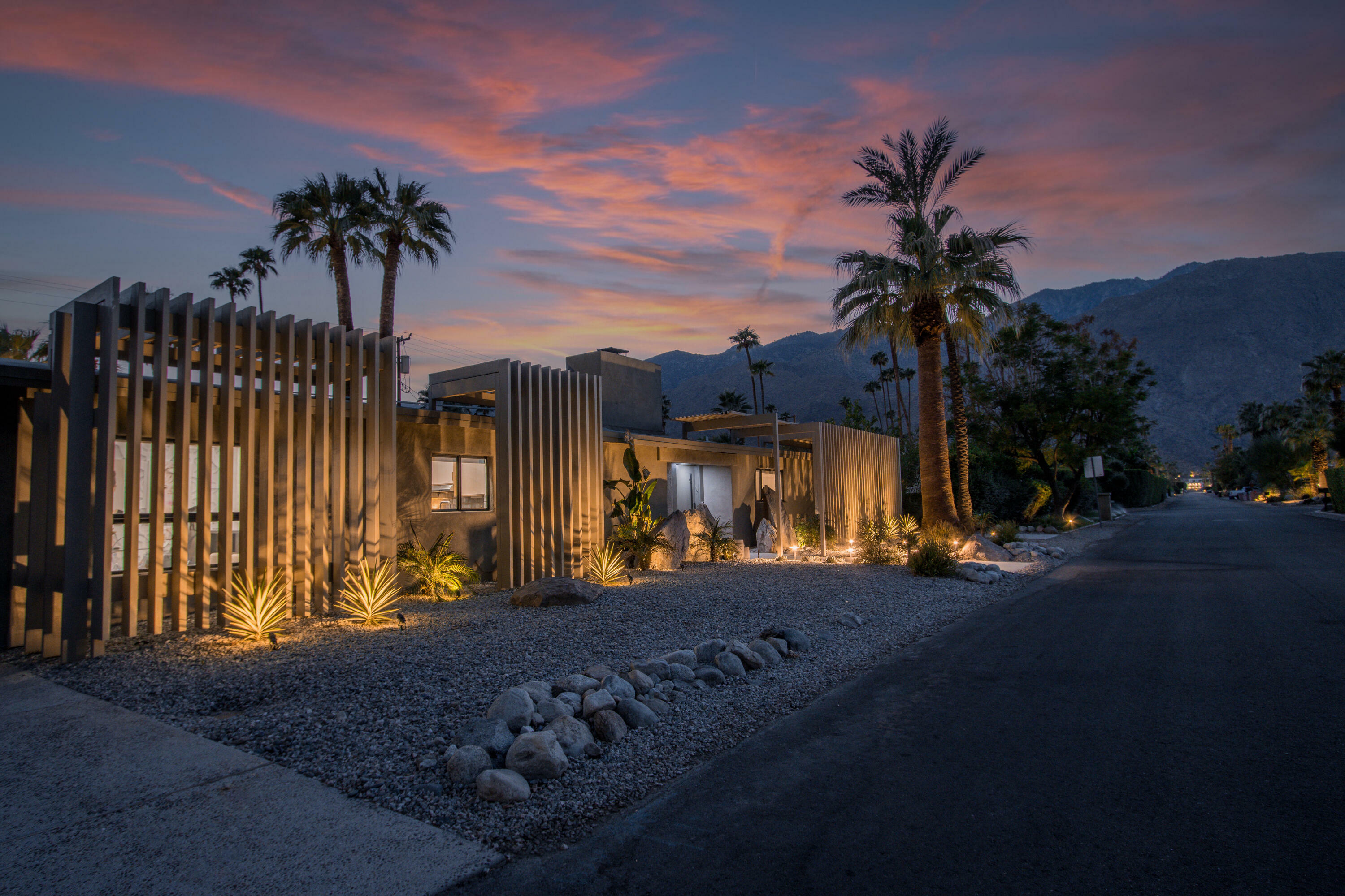 1251 E San Lorenzo Road  Palm Springs CA 92264 photo