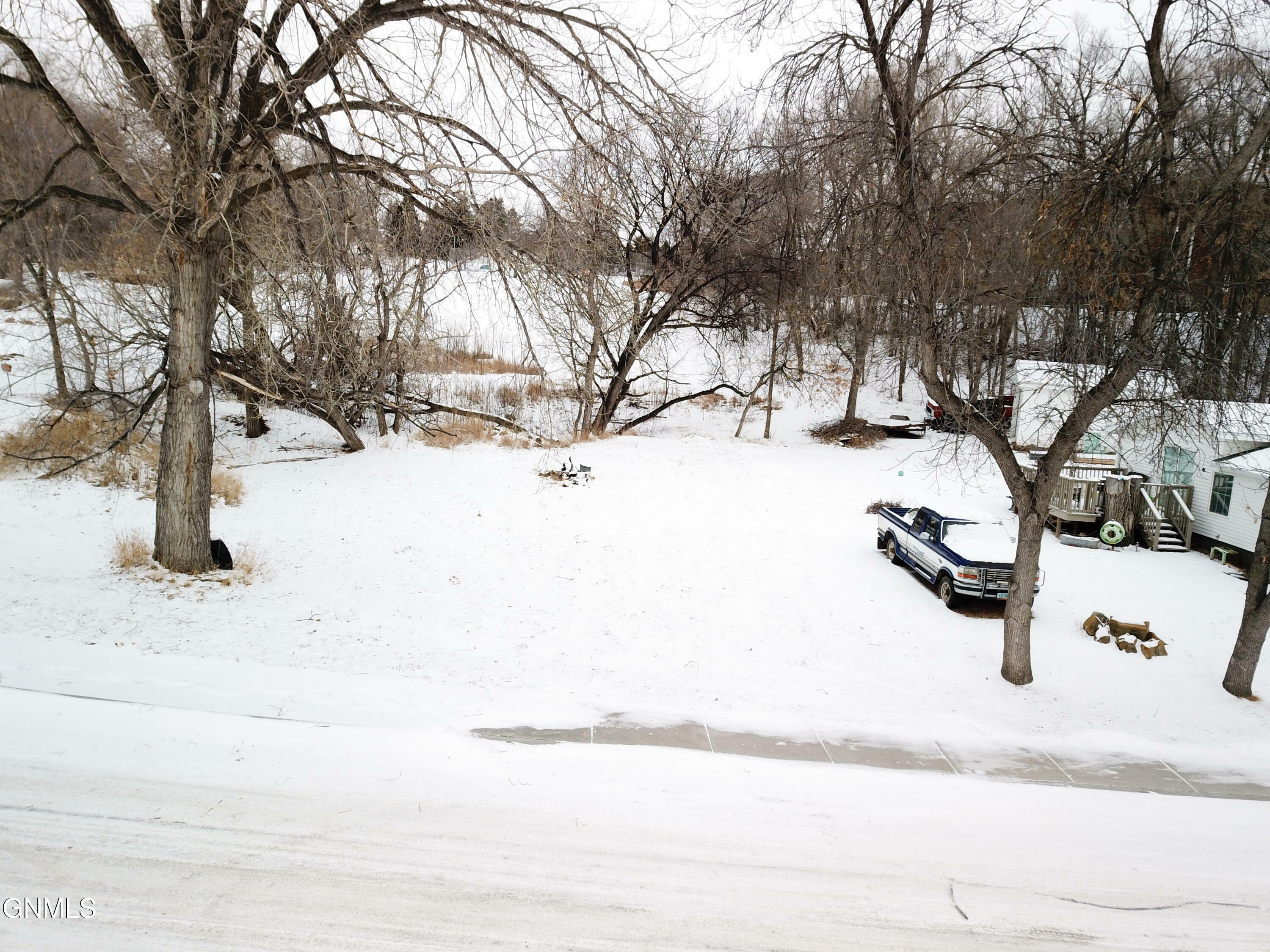 Property Photo:  302 5th Street NE  ND 58554 