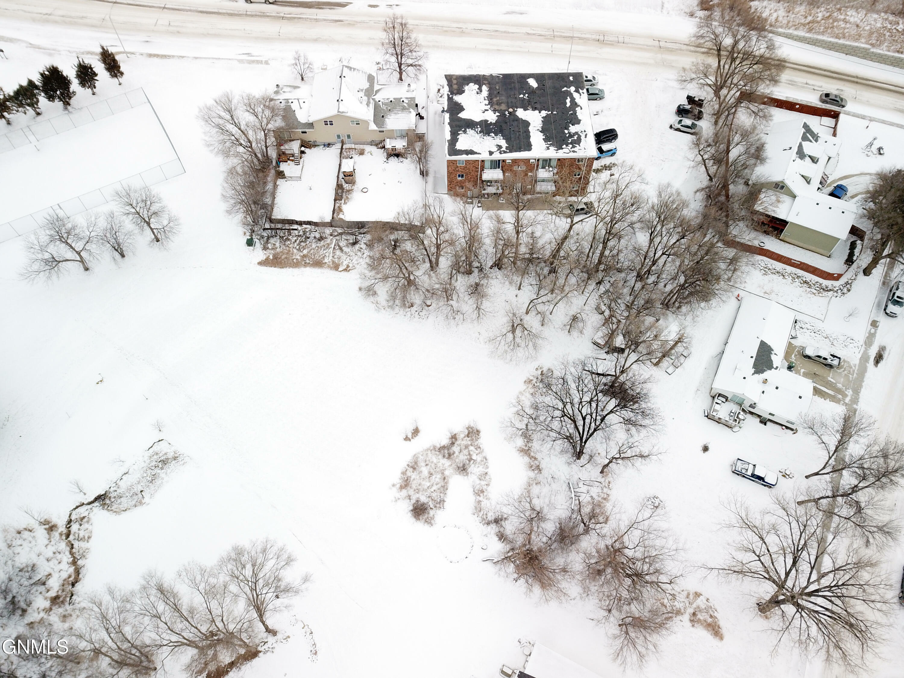 Property Photo:  304 5th Street NE  ND 58554 