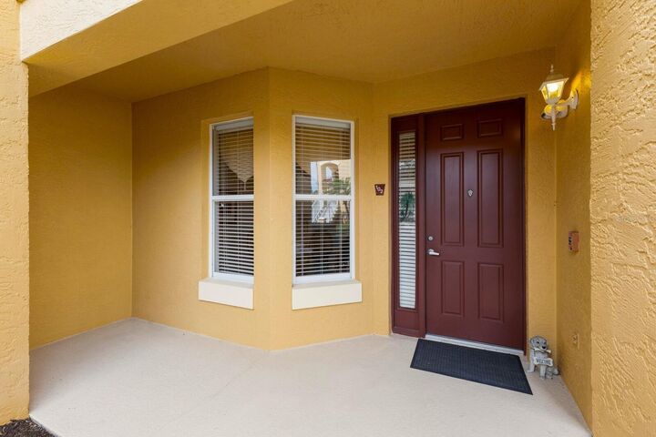 Property Photo:  8414 Wethersfield Run 102  FL 34202 