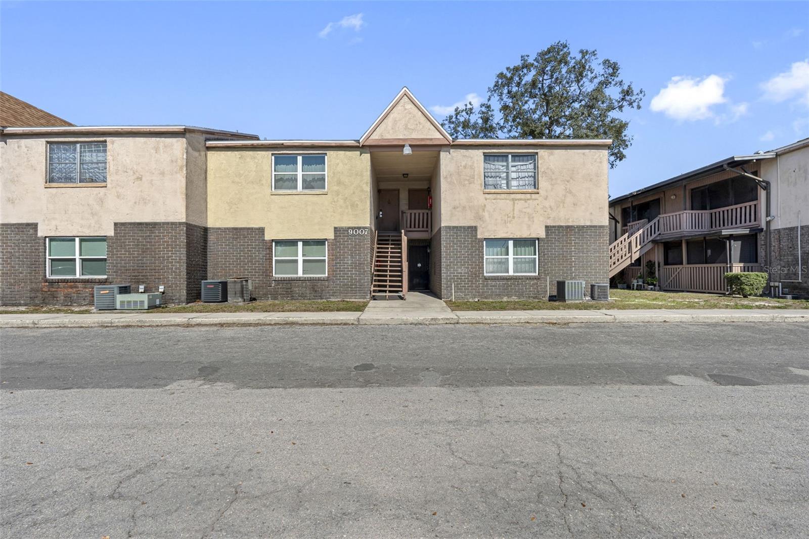 9007 Westchester Circle 14  Tampa FL 33604 photo