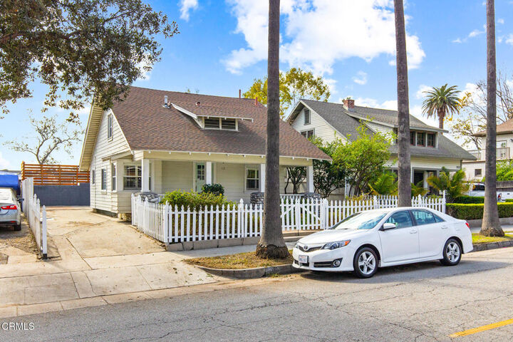 Property Photo:  112 E Mountain Street  CA 91103 