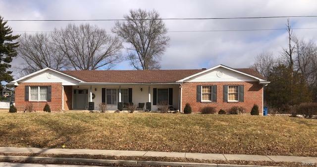 Property Photo:  200 Miller Street  MO 63068 