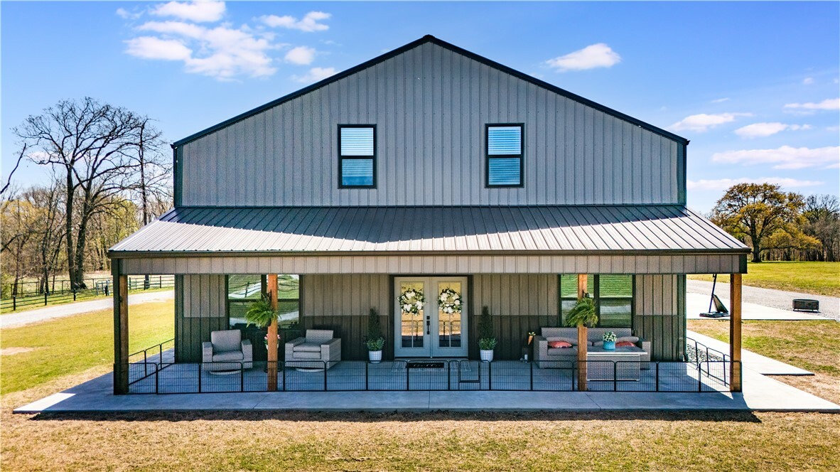 Property Photo: 13045 Bluebird Road AR 72736
