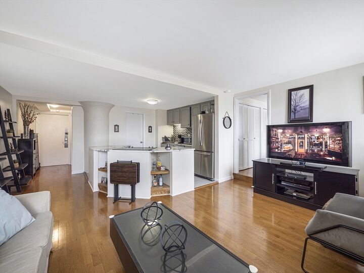 Property Photo:  45-63 Atlantic Avenue 5E  MA 02110 