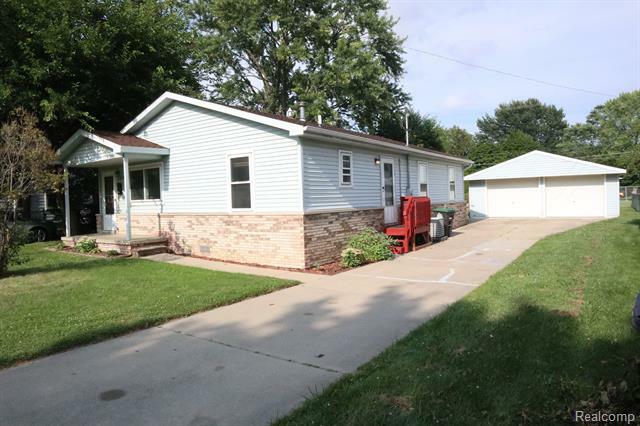 Property Photo:  6165 Dean Street  MI 48180 