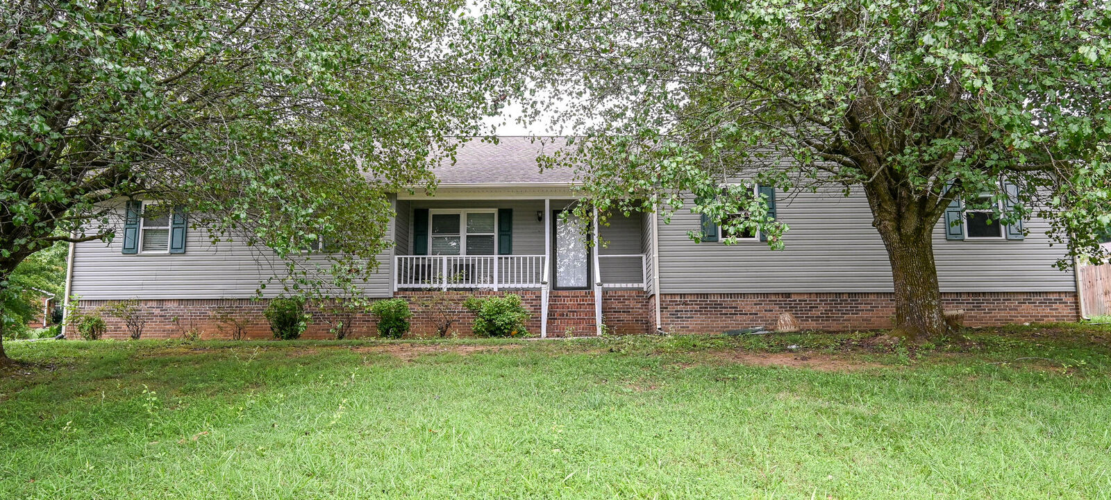 Property Photo: 120 Shire Lane NW TN 37312