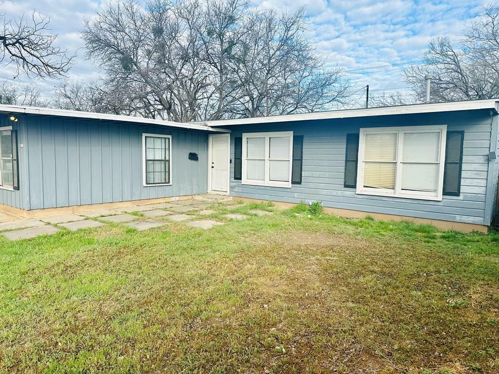 Property Photo:  2312 W Harris Ave  TX 76901 