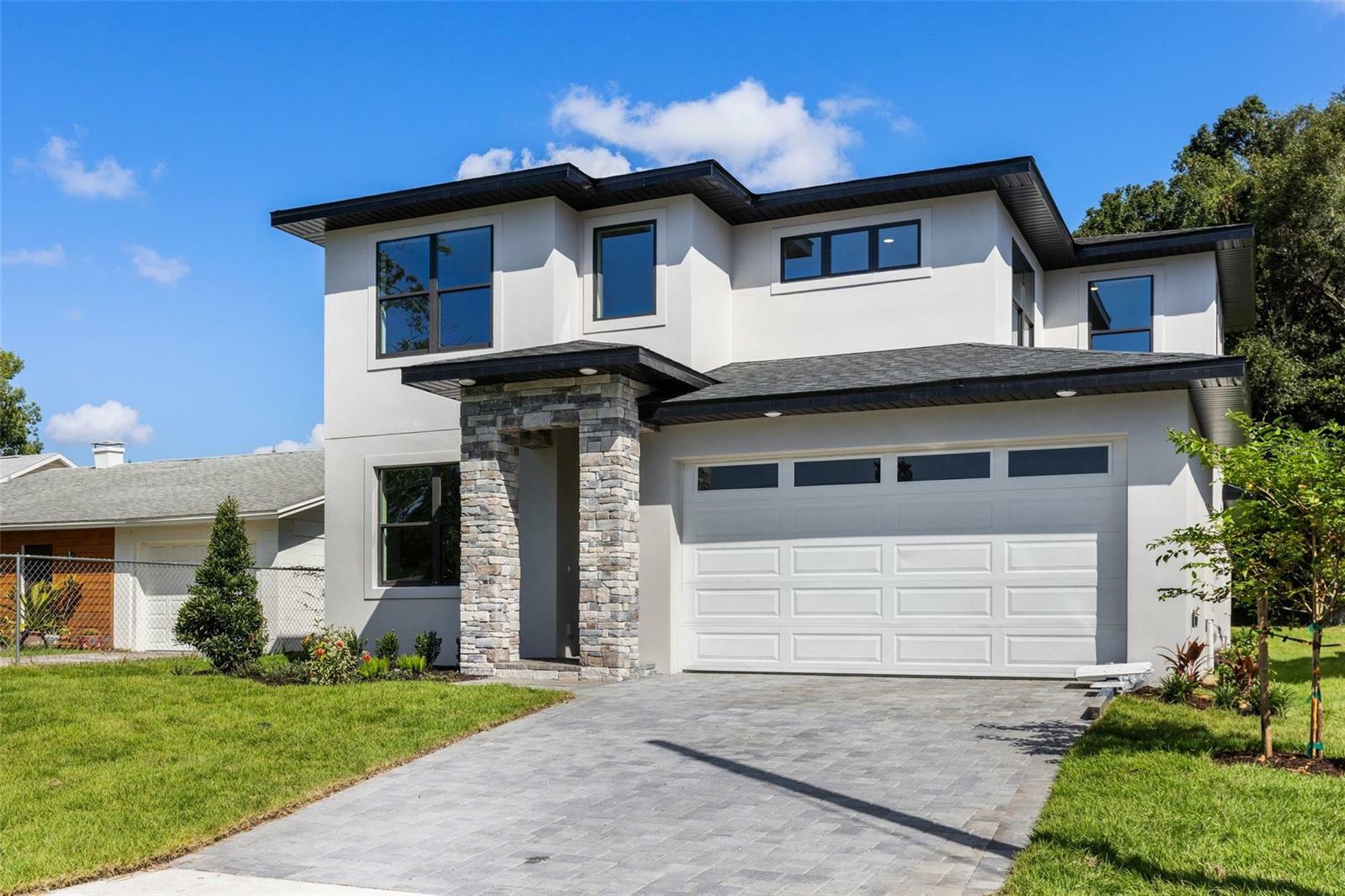 Property Photo:  1807 Simonton Avenue  FL 32806 