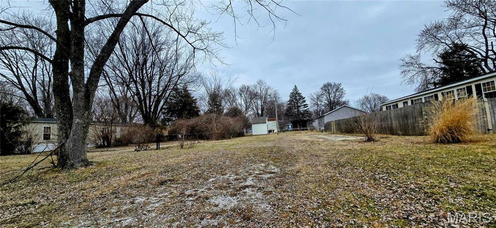 Property Photo: 210 Meadowbrook Drive IL 62269