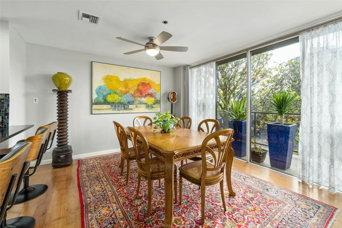 Property Photo: 40 N Interstate Hwy 35 3D4 TX 78701