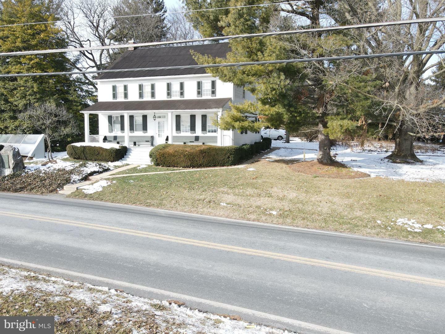 Property Photo:  1243 Long Lane  PA 17551 